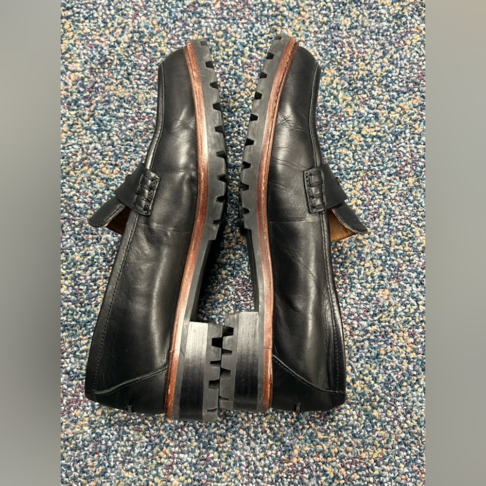 Madewell Black Leather Loafers with Brown Sole size 7 in EUC - Picture 8 of 13